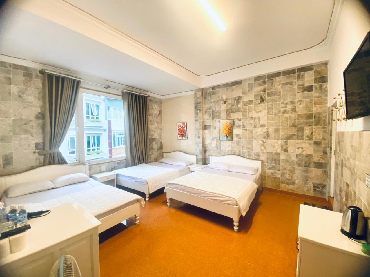 Khách Sạn LÊ VŨ Da Lat Exterior foto