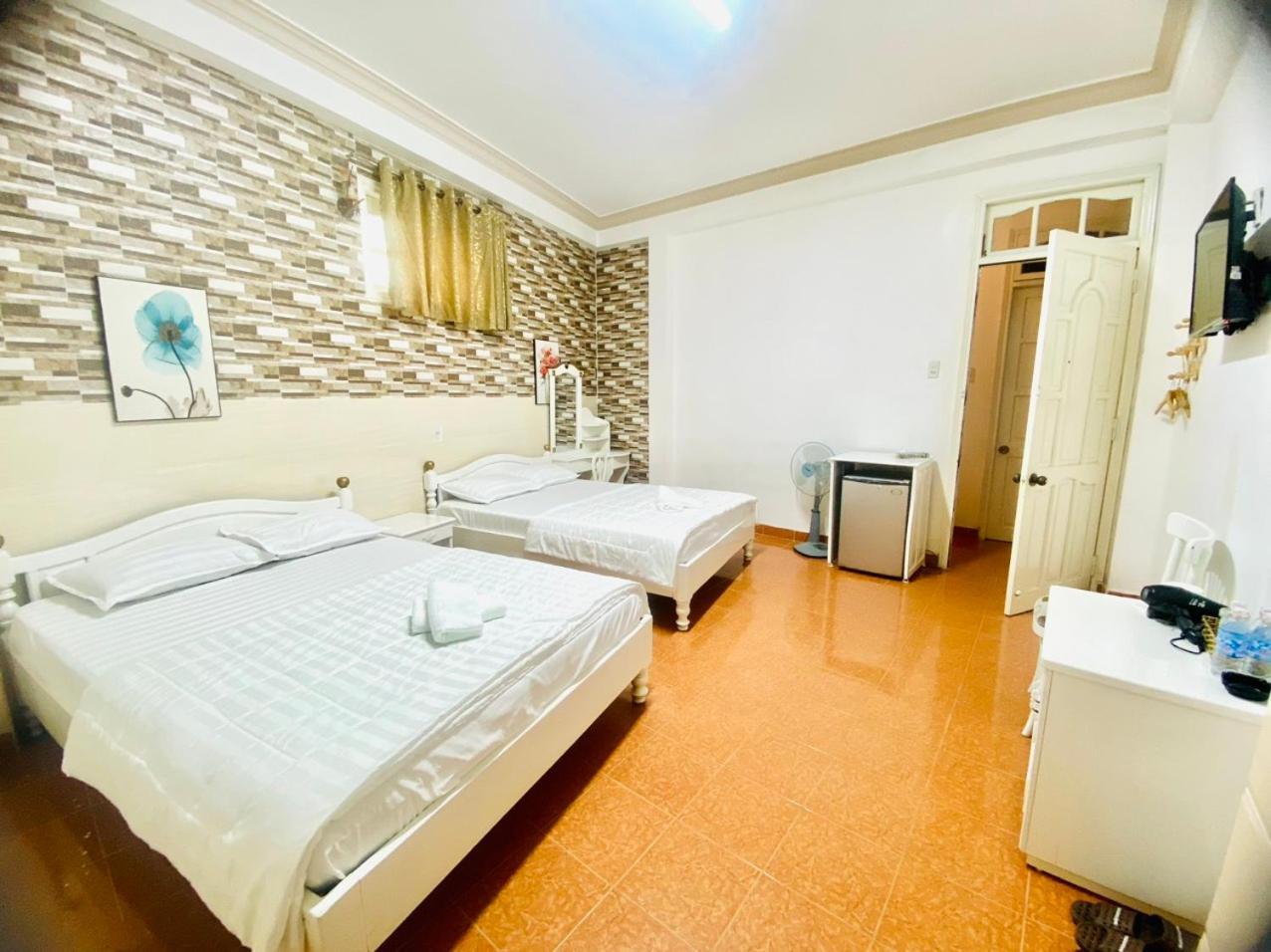 Khách Sạn LÊ VŨ Da Lat Exterior foto