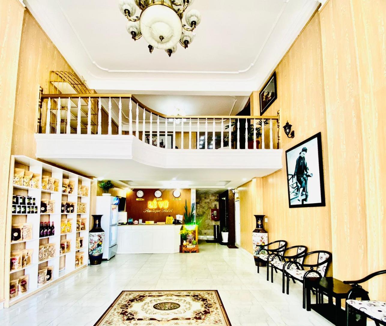 Khách Sạn LÊ VŨ Da Lat Exterior foto
