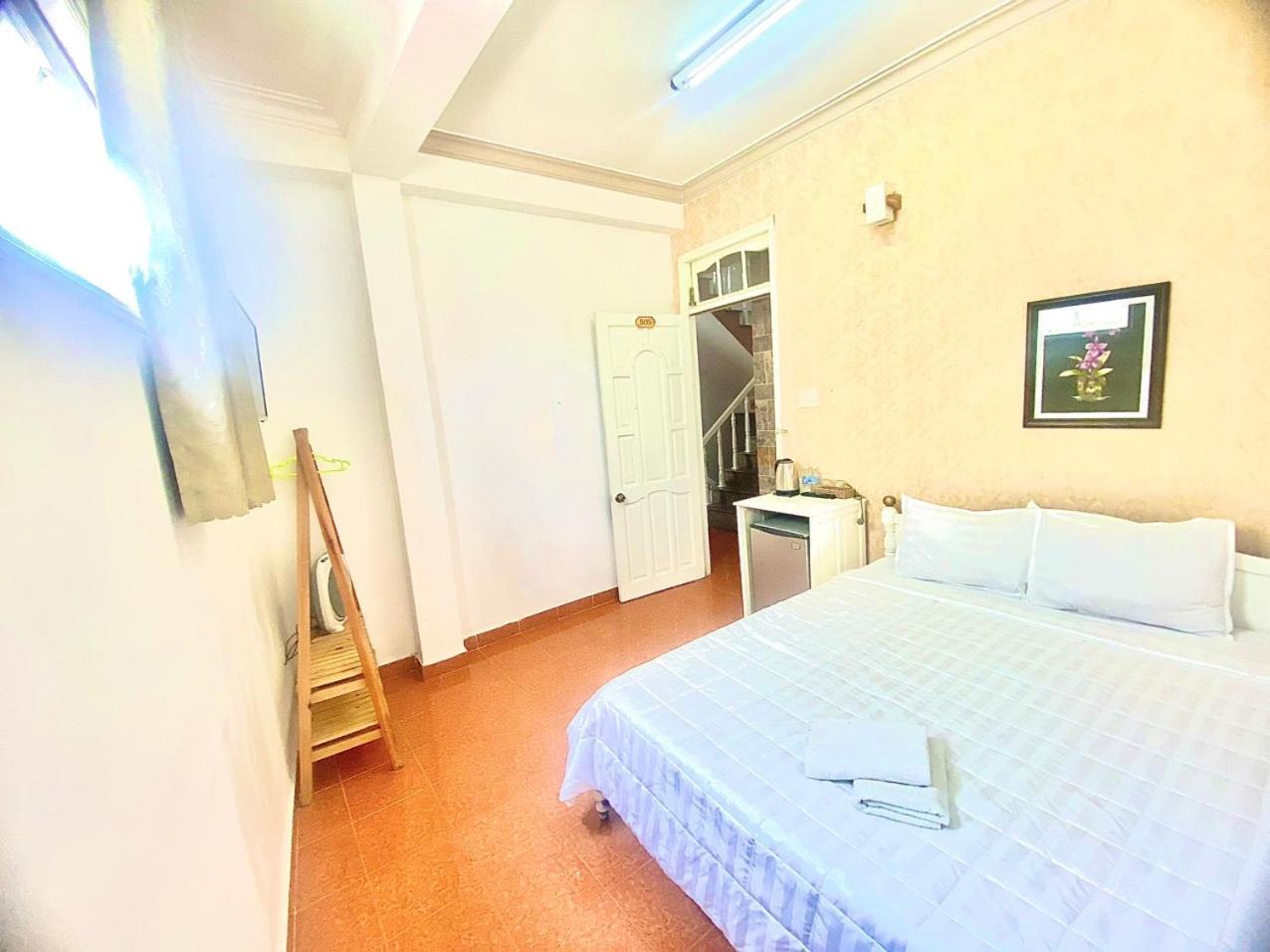 Khách Sạn LÊ VŨ Da Lat Exterior foto