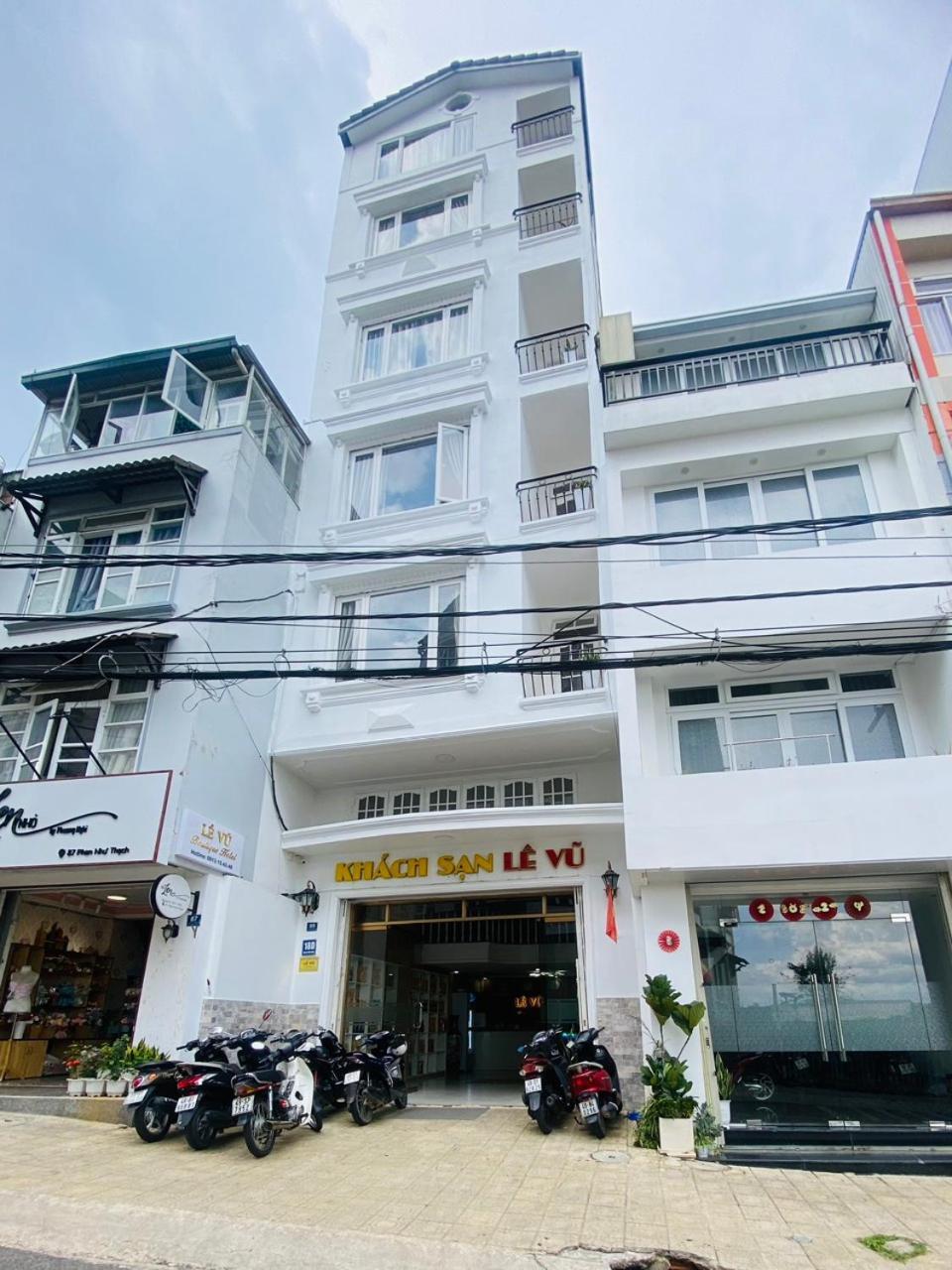 Khách Sạn LÊ VŨ Da Lat Exterior foto